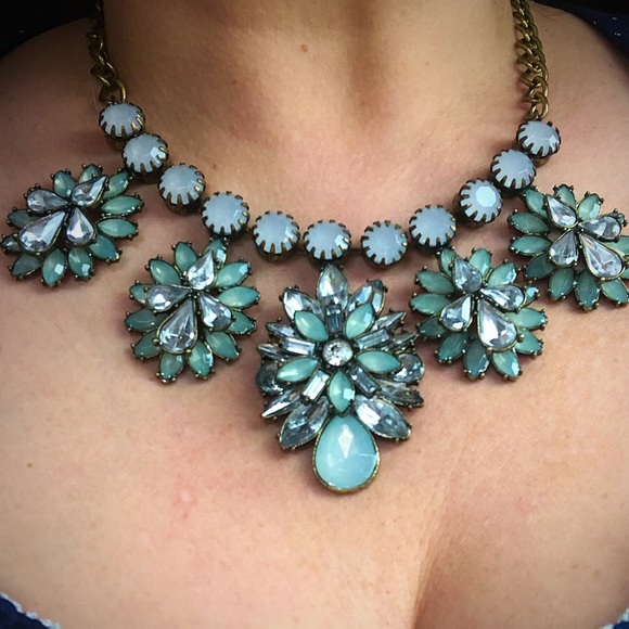 Torrid Vintage sty Aqua silver Statement N…
